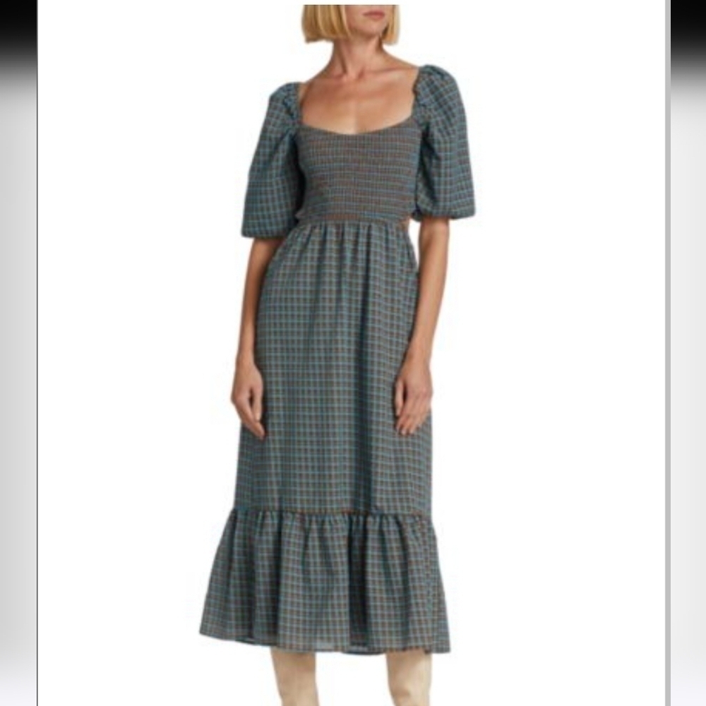 WAYF Cut Out Smocked Gingham Midi Dress